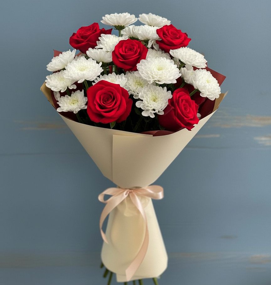 Букет цветов из: Розы и Хризантемы в Шувое