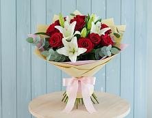 Букет цветов из:  Лилии и Розы #REPLACE_PRED# Шувое