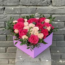 Цветочная композиция из Розы в коробке в Шувое