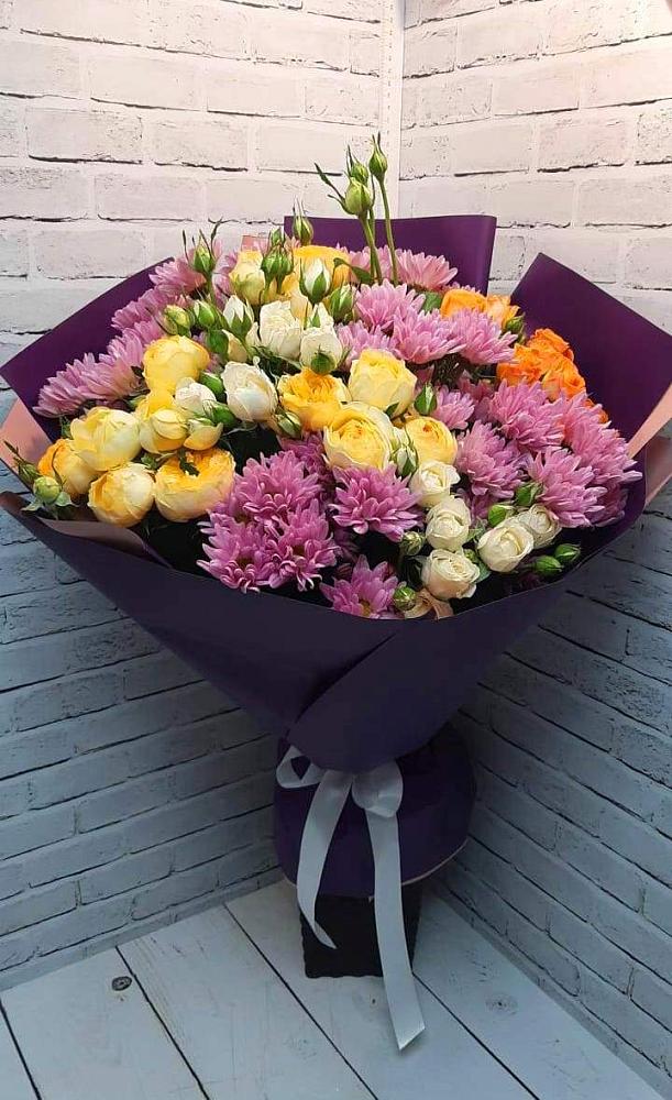 Букет цветов из: Хризантемы и Розы в Шувое