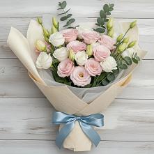 Букет цветов из:  Лизиантусы #REPLACE_PRED# Шувое