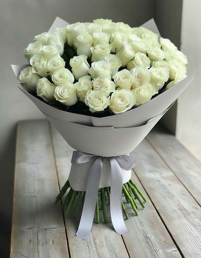 Букет 35 Белых роз в Шувое