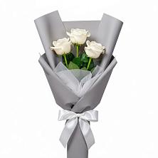 Букет 3 белые розы в Шувое