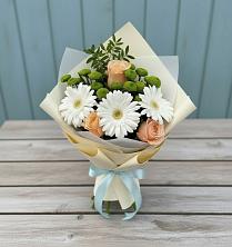 Букет цветов из:  Герберы, Розы и Хризантемы в Шувое
