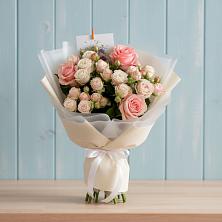 Букет цветов из:  Розы в Шувое