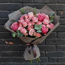 Букет цветов из:  Розы в Шувое